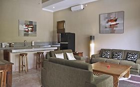 Bayshore Residence